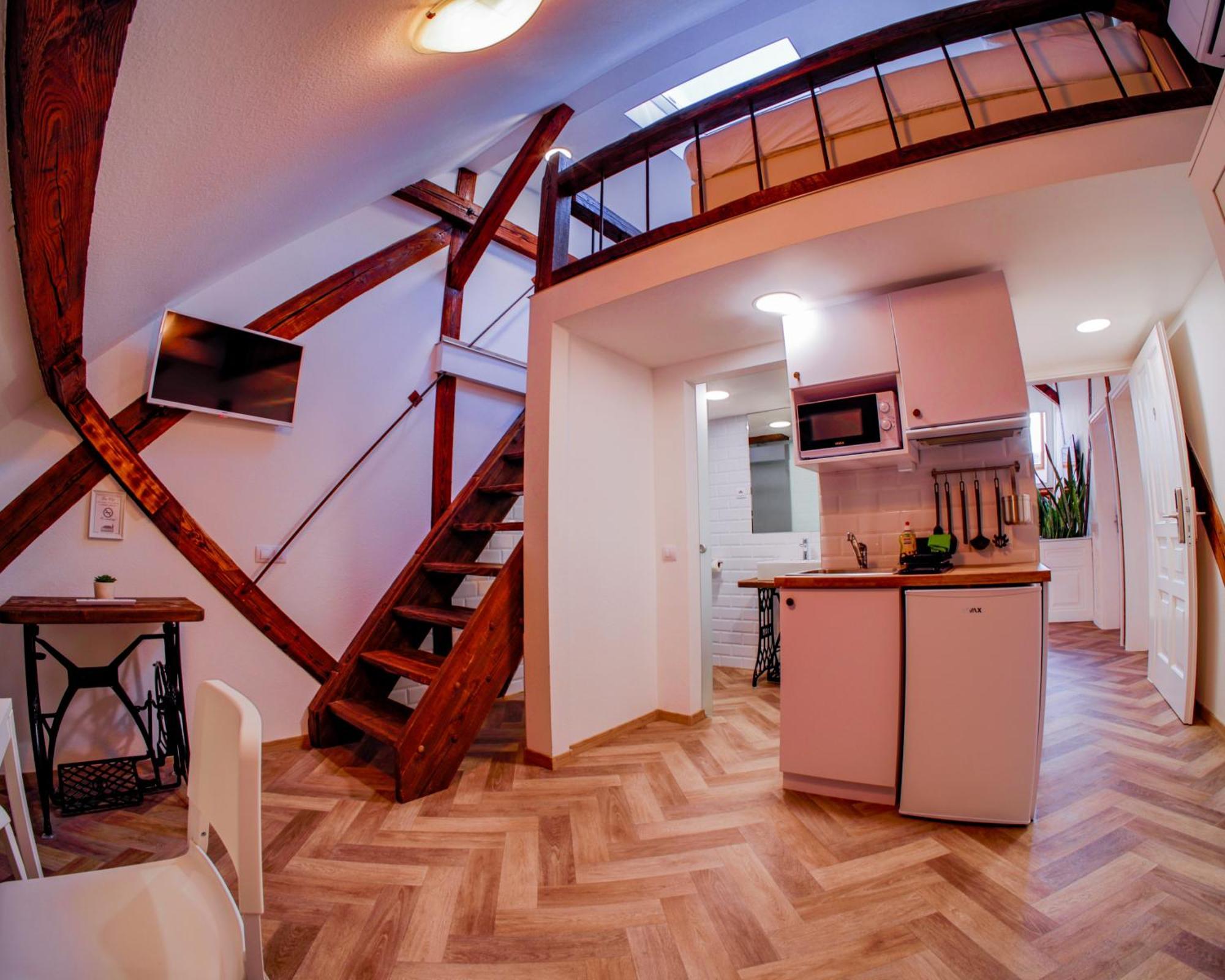 Toni Villa Budapest Exteriör bild